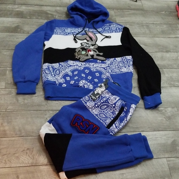 blue sweatsuit mens